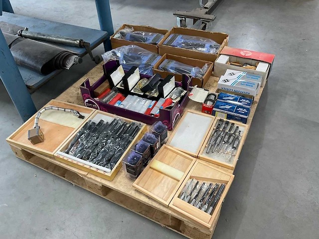 Draai/freesbank accessoires - afbeelding 1 van  9