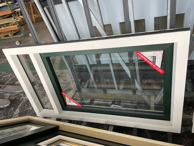 Draaikiep kozijn kömmerling, trend, 6009/9010 - afbeelding 1 van  1