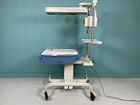 Dräger - babytherm 8010 - warmingssysteem voor baby's - afbeelding 1 van  9