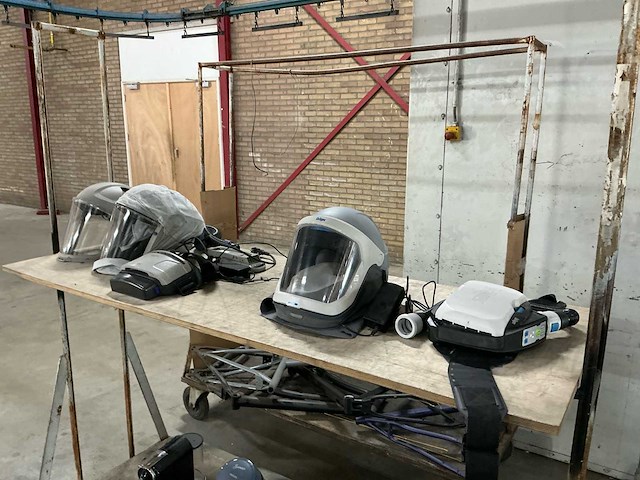 Dräger & 3m poedercoat maskers (3x) - afbeelding 1 van  6