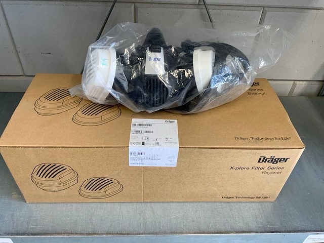 Dräger gasmasker inclusief filter set - afbeelding 1 van  6