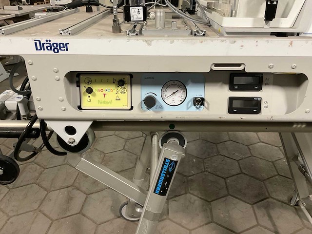 Dräger globe-trotter gt5400 neonataal transport systeem - afbeelding 2 van  12
