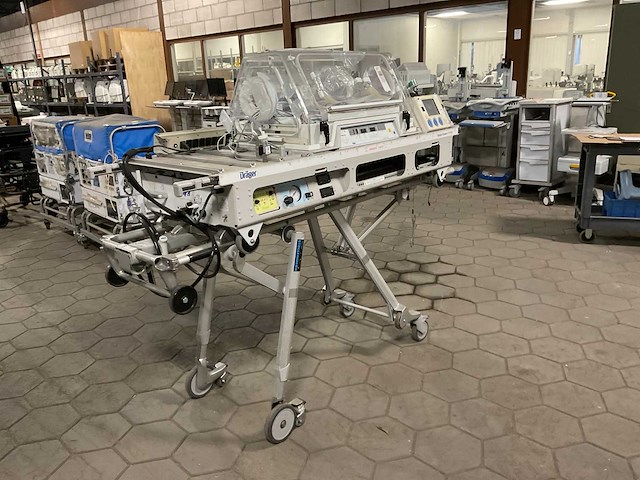 Dräger globe-trotter gt5400 neonataal transport systeem - afbeelding 8 van  12