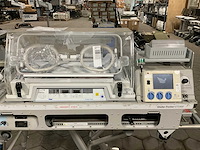 Dräger globe-trotter gt5400 neonataal transport systeem - afbeelding 12 van  12