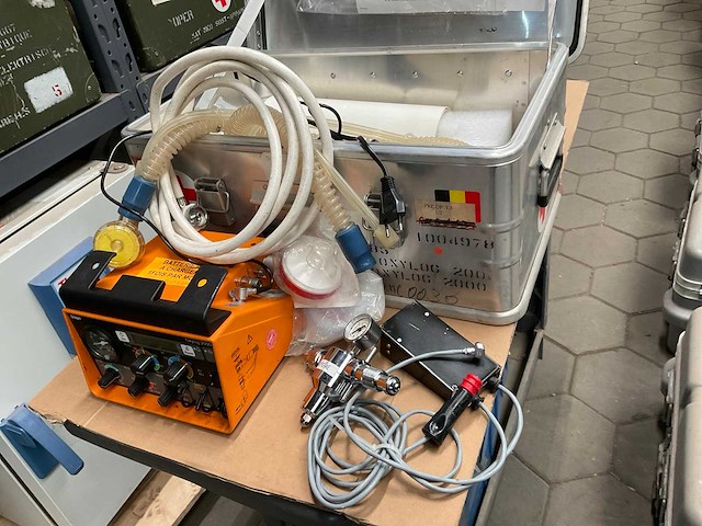 Dräger oxylog 2000 beademings apparat - afbeelding 5 van  11