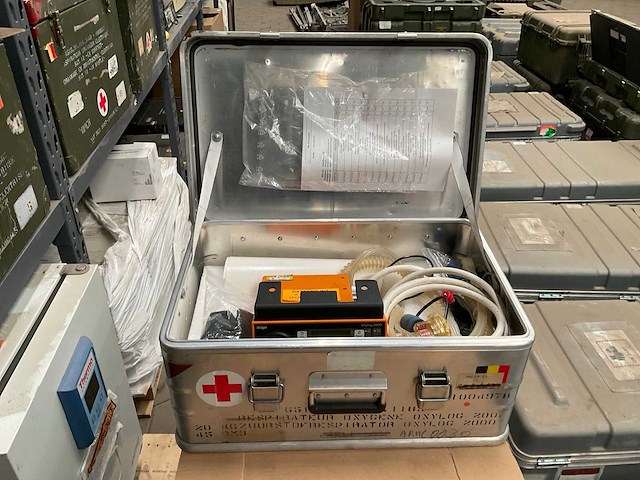 Dräger oxylog 2000 beademings apparat - afbeelding 10 van  11