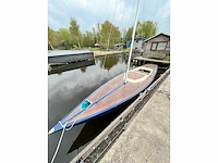 Dragon - classic sailing boat - afbeelding 4 van  11