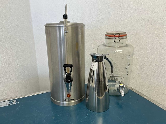 Dranken dispenser (3x) - afbeelding 1 van  8