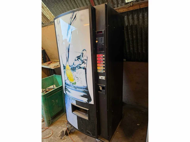 Drankenautomaat en snackautomaat - afbeelding 3 van  4