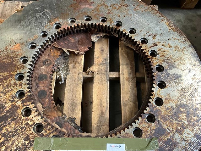 Draw works nov 345 clutch plate – centrale koppelingsplaat voor boorlier (3x) - afbeelding 3 van  4