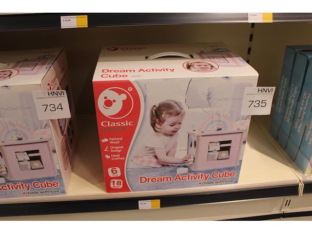 Dream activity cube classic world. - afbeelding 1 van  2