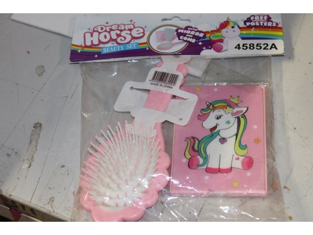 Dream horse kam met spiegel setje in ds a - afbeelding 1 van  3