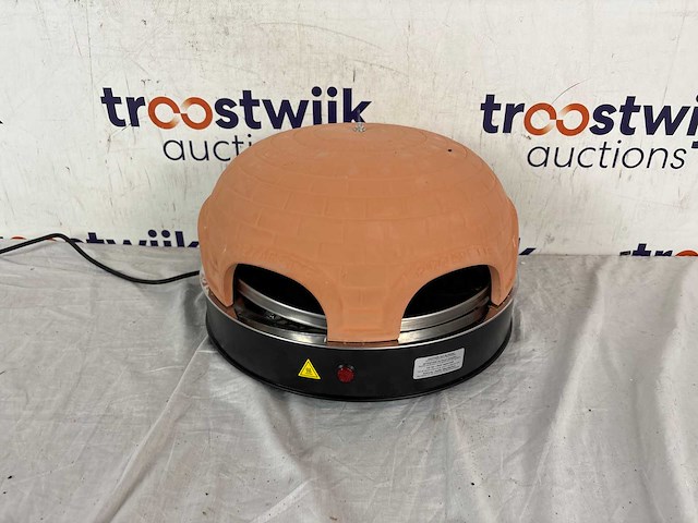 Dreame l10s pro – robotstofzuiger met dweil | emerio pizzarette origineel – 6-persoons pizza-oven - afbeelding 1 van  2