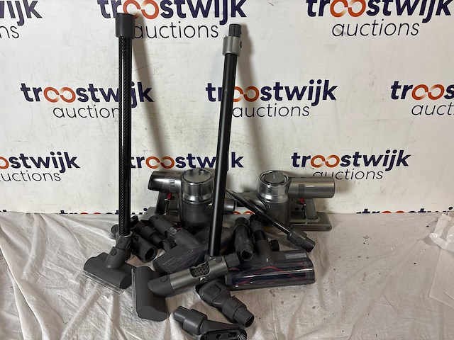 Dreame t30 - steelstofzuiger - zakloos - draadloos + dreame v12 - steelstofzuiger - zakloos - grijs - afbeelding 1 van  1