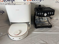 Dreame w10 pro robotstofzuiger en dweil + sage ses875 btr/f koffiemachine - afbeelding 1 van  1