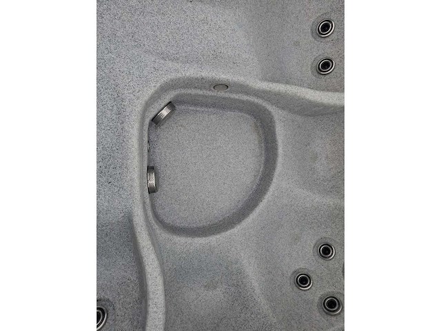 Dreammaker 5 persoons jacuzzi en buitenspa - afbeelding 22 van  25