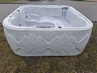 Dreammaker 5 persoons jacuzzi en buitenspa - afbeelding 16 van  25