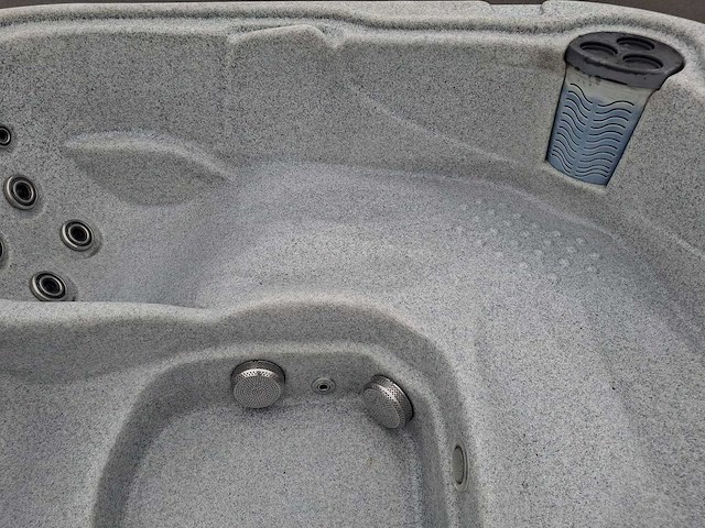 Dreammaker 5 persoons jacuzzi en buitenspa - afbeelding 4 van  21