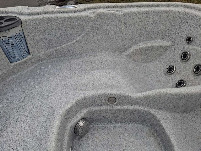 Dreammaker 5 persoons jacuzzi en buitenspa - afbeelding 19 van  21