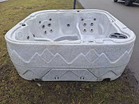 Dreammaker 5 persoons jacuzzi en buitenspa - afbeelding 2 van  25