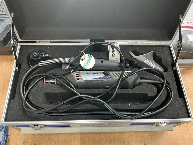 Dremel 4000 multitool - afbeelding 2 van  7