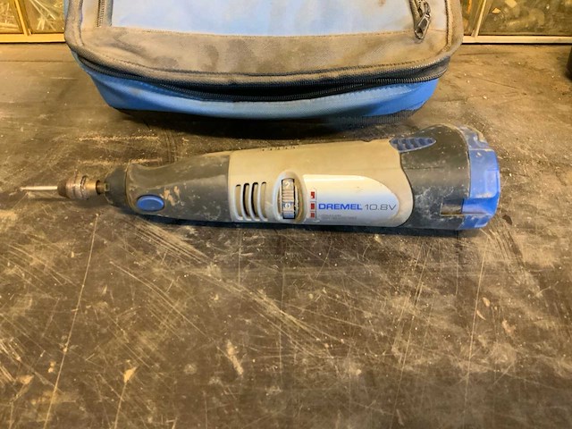 Dremel 800 multi-tool inclusief oplader - afbeelding 4 van  9