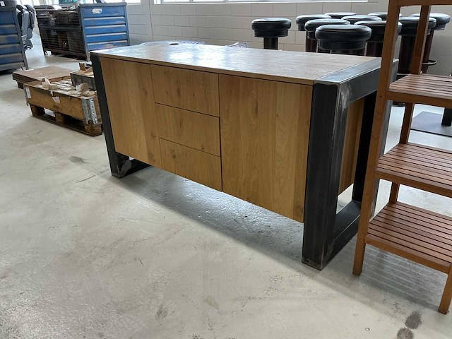 Dressoir en rekje - afbeelding 2 van  7