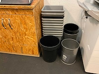Dressoir met inhoud - afbeelding 7 van  15