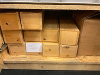 Dressoir met inhoud - afbeelding 12 van  15