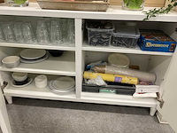 Dressoir met inhoud - afbeelding 7 van  19