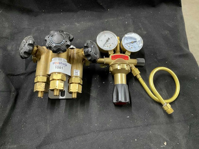 Drew marine amerox es-909 hc acetylene reduceerventiel - afbeelding 1 van  2