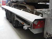 Drie-assige aanhangwagen vlemmix vmt met kenteken 94-wnr-8 . datum eerste toelating 25-02-2025. lengte 582 ... onderdeel van combinatiekavel combinatiekavel van rupsgraafmachine en aanhanger. kavels b001 en b002 - afbeelding 6 van  8