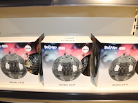 Drie discoballen boland doorsnede 20 cm. - afbeelding 1 van  2