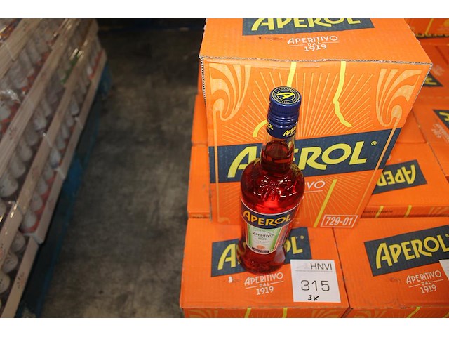 Drie dozen aperol. 18 flessen. - afbeelding 1 van  3