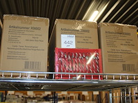 Drie dozen candy cans groen rood. 16 x 12 stuks. - afbeelding 1 van  2