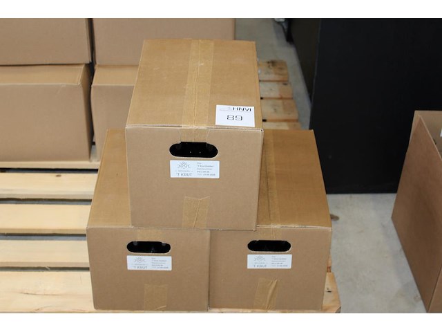 Drie dozen dubbel bier a 24 flessen. tht 31-5-26. - afbeelding 1 van  4