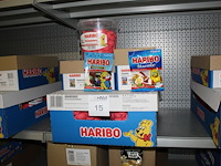 Drie dozen haribo w.o. kindermix, starmix en schuimaardbeien. tht 06-08-2026.