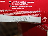 Drie dozen kitkat chunky en original. 3x 24 stuks. tht 12-25. - afbeelding 3 van  3