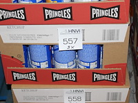 Drie dozen pringles ketchup. 57 bussen. - afbeelding 1 van  2