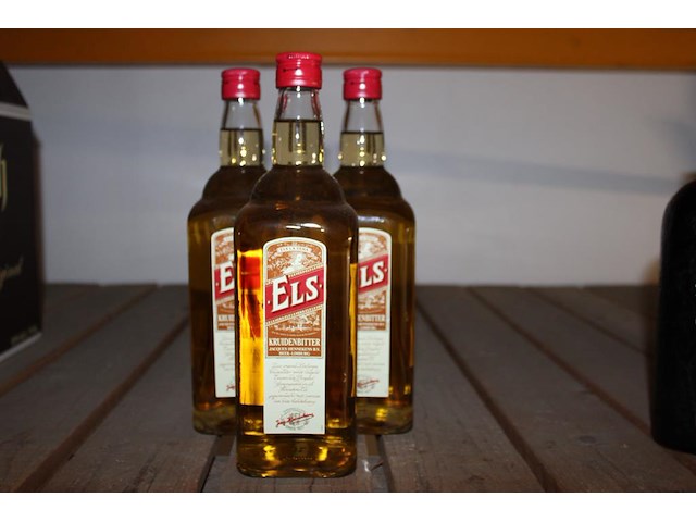 Drie flessen kruidenbitter els. - afbeelding 1 van  2