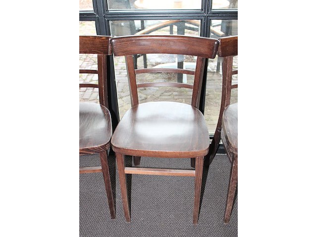 Drie horeca stoelen. - afbeelding 4 van  5