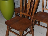 Drie houten eettafel stoelen. - afbeelding 2 van  2