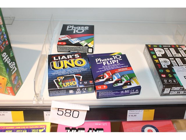 Drie kaartspellen mattel phase10, phase10 flip en uno liars. - afbeelding 1 van  2