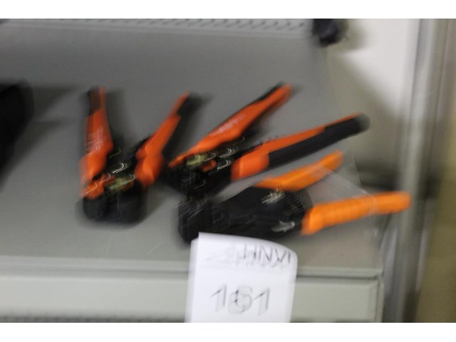 Drie kabelstriptangen - afbeelding 1 van  2