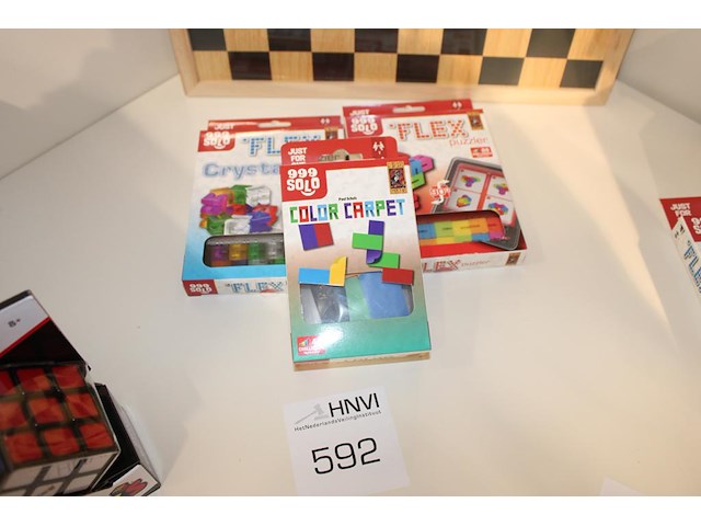 Drie minispellen 999 games w.o. colorcarpet, crystal en 90 graden. - afbeelding 1 van  2