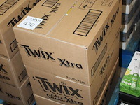 Drie omdozen twix xtra / white xtra. 360 stuks. tht 9/10-25. - afbeelding 2 van  2