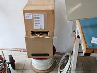 Drie rollen kabel w.o. coax en speaker. - afbeelding 1 van  1