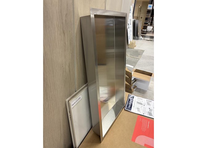 Drie rvs inbouwnissen regn w.o. 30 x 60 x 7 cm en 2x 30 x 60 x 10 cm. - afbeelding 3 van  4