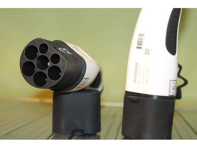 Drie type 2 stekkers duosida dsiec2b-ev32p. - afbeelding 2 van  3