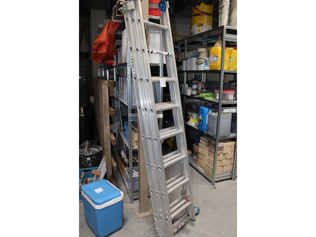 Driedelige ladder alumexx 3 x 8 treden. - afbeelding 3 van  3